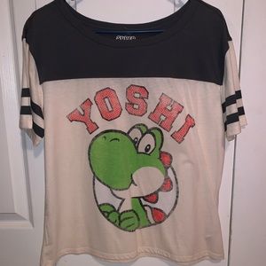 NWT Super Mario Yoshi juniors top